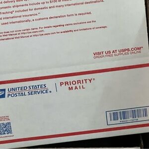 USPS Priority Mail Shipping Box
